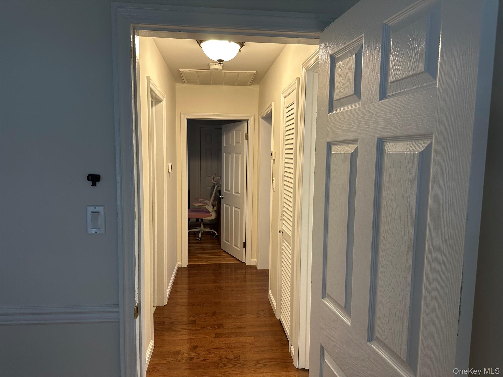 1385 Gardiner Drive Property Photo 8