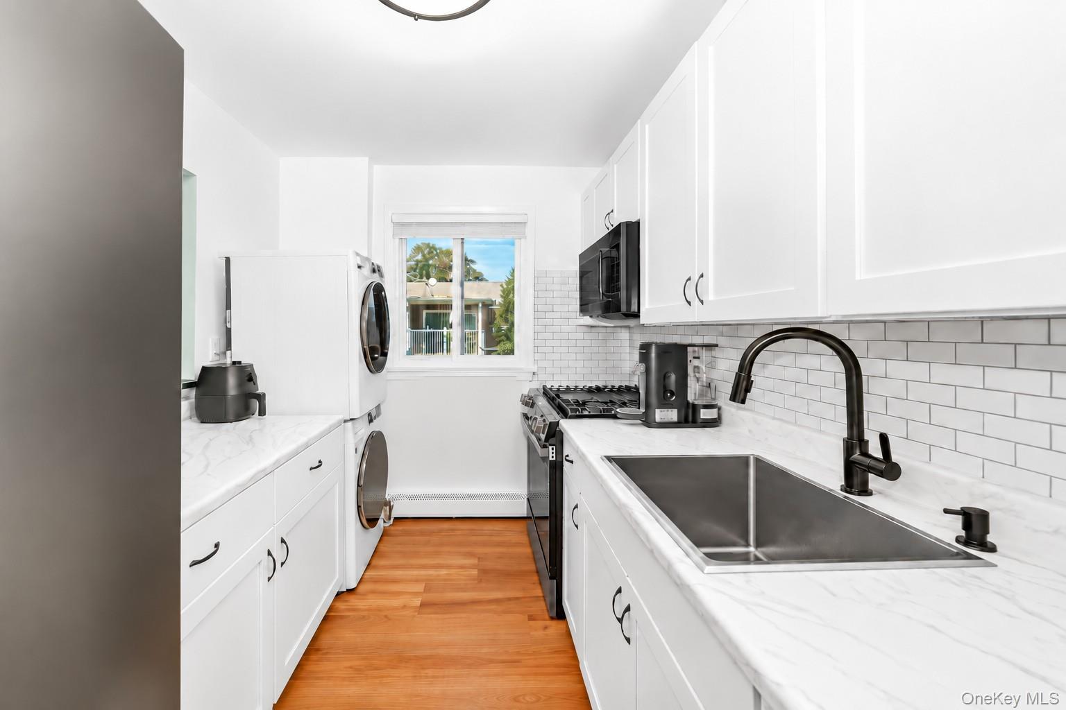 61 Adams 2a Property Photo 9