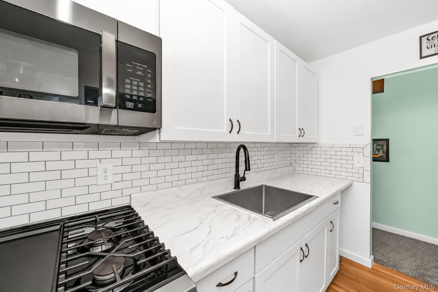 61 Adams 2a Property Photo 14