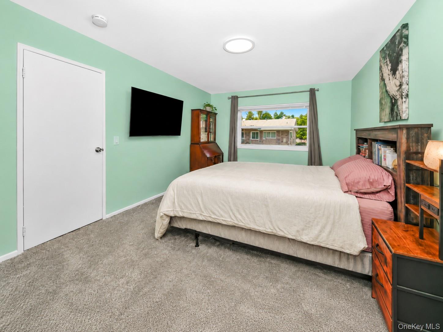 61 Adams 2a Property Photo 17
