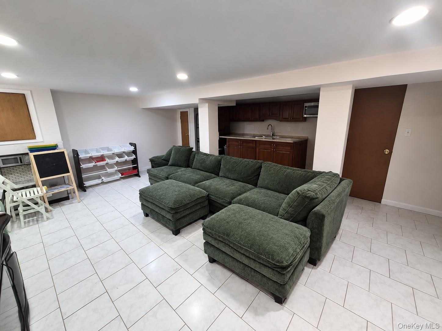 204 Wellington Road Property Photo 11