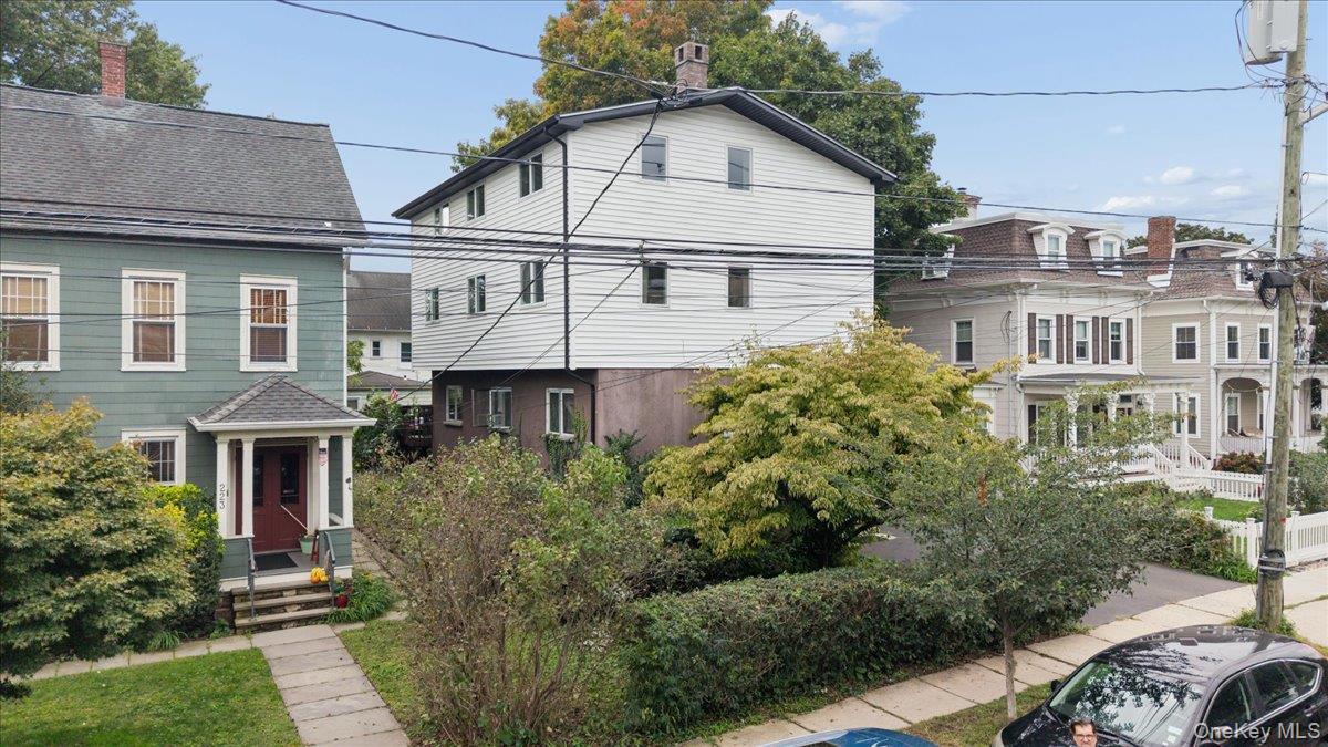 225 High Avenue Property Photo 28