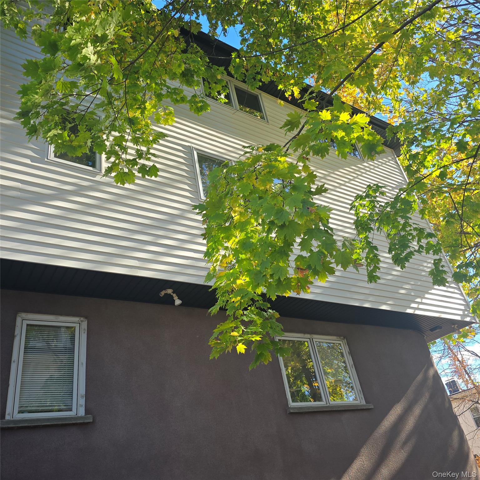 225 High Avenue Property Photo 32