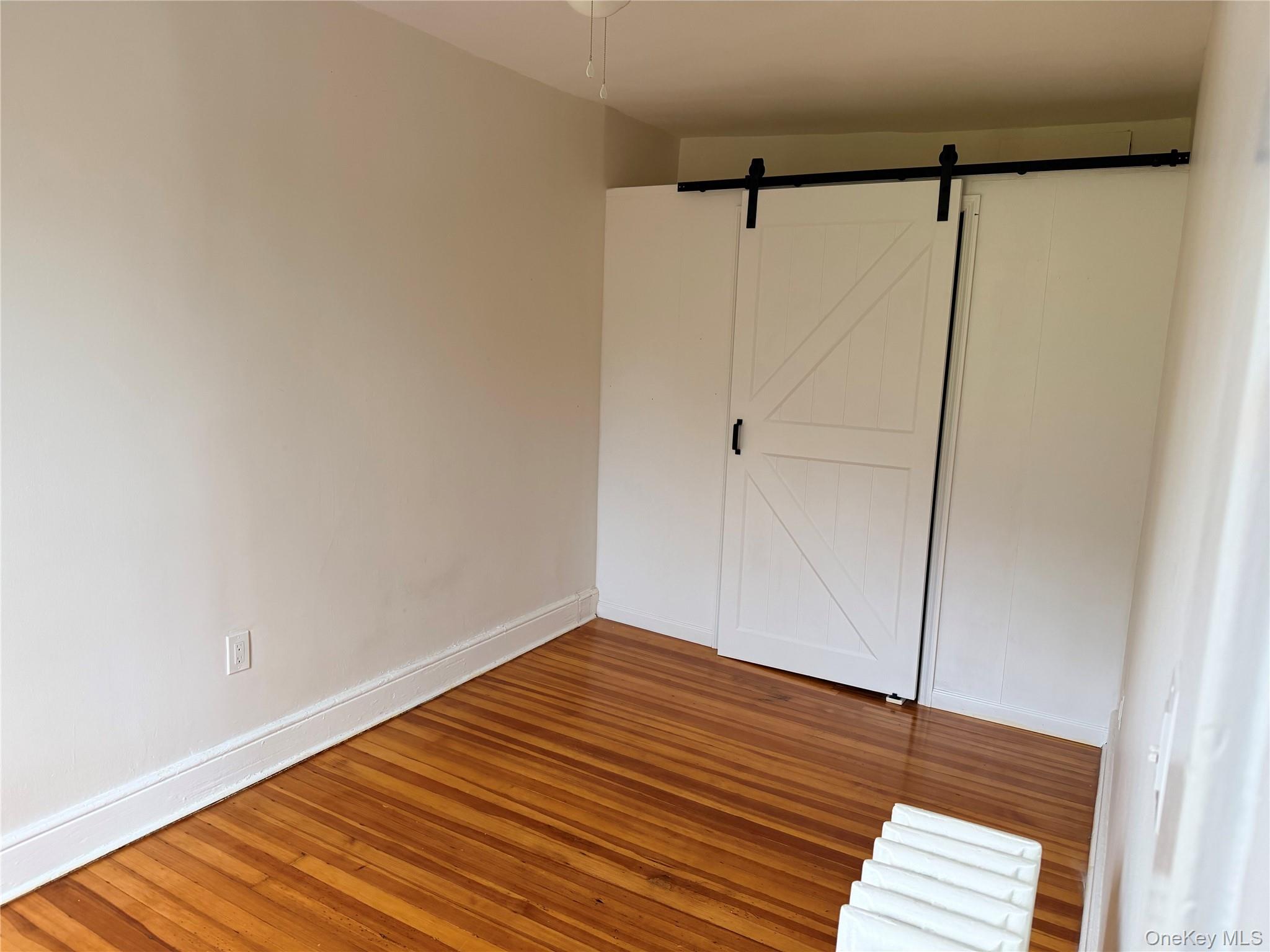 172 Grand Street 4 Property Photo 15