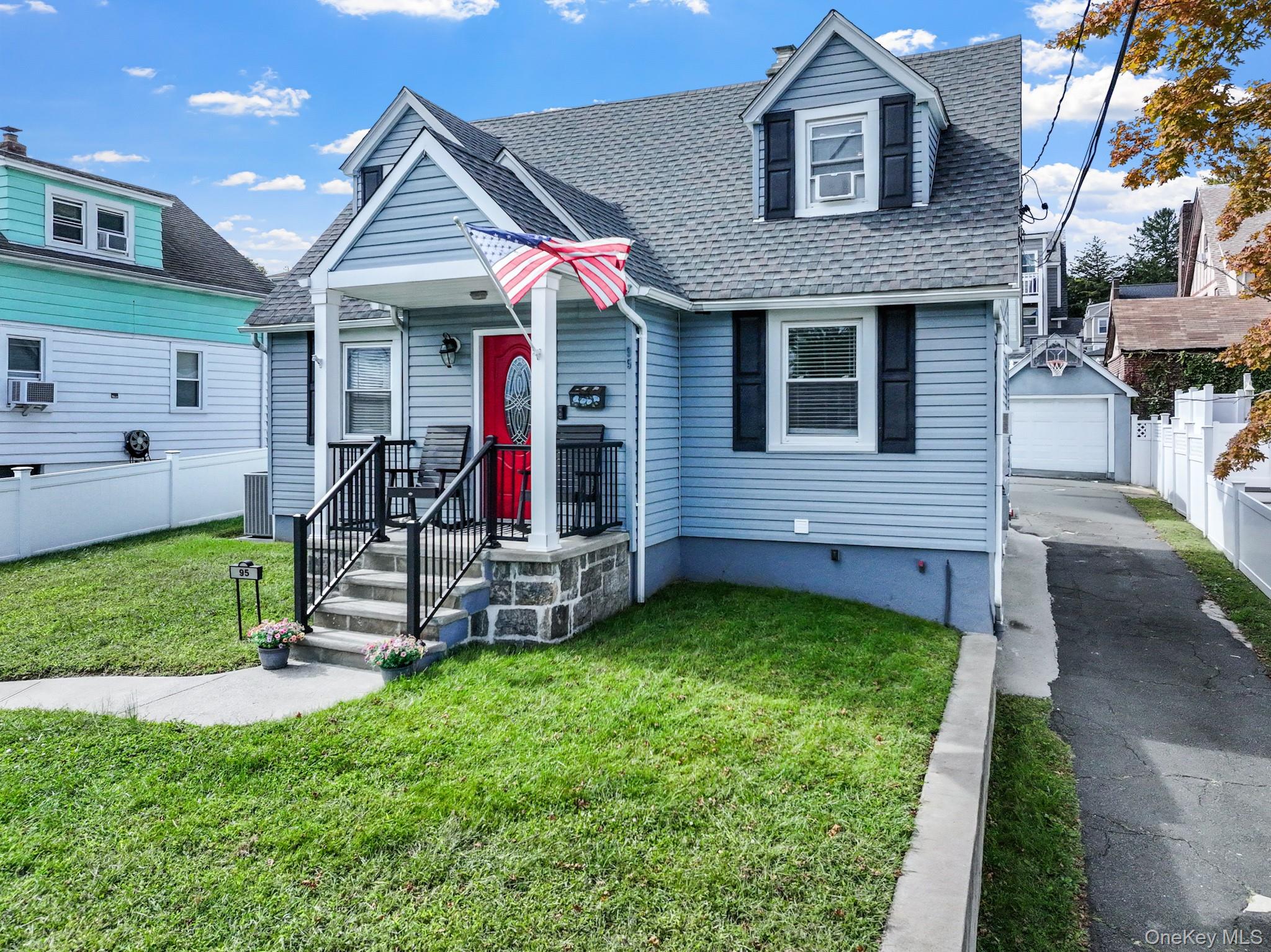 95 Aka 93 Sumner Avenue Property Photo 2