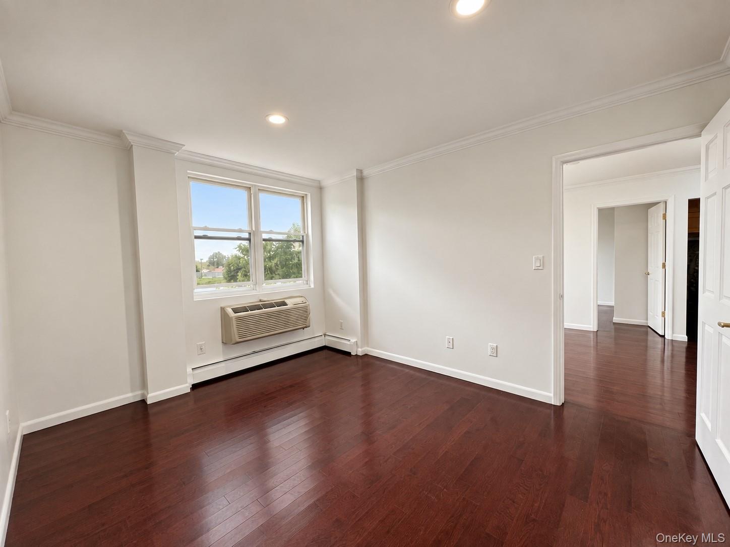 36-41 169th Street 2e Property Photo 10