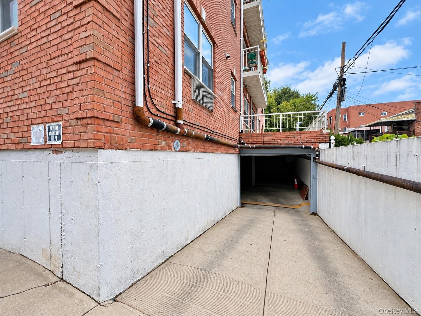 36-41 169th Street 2e Property Photo 17