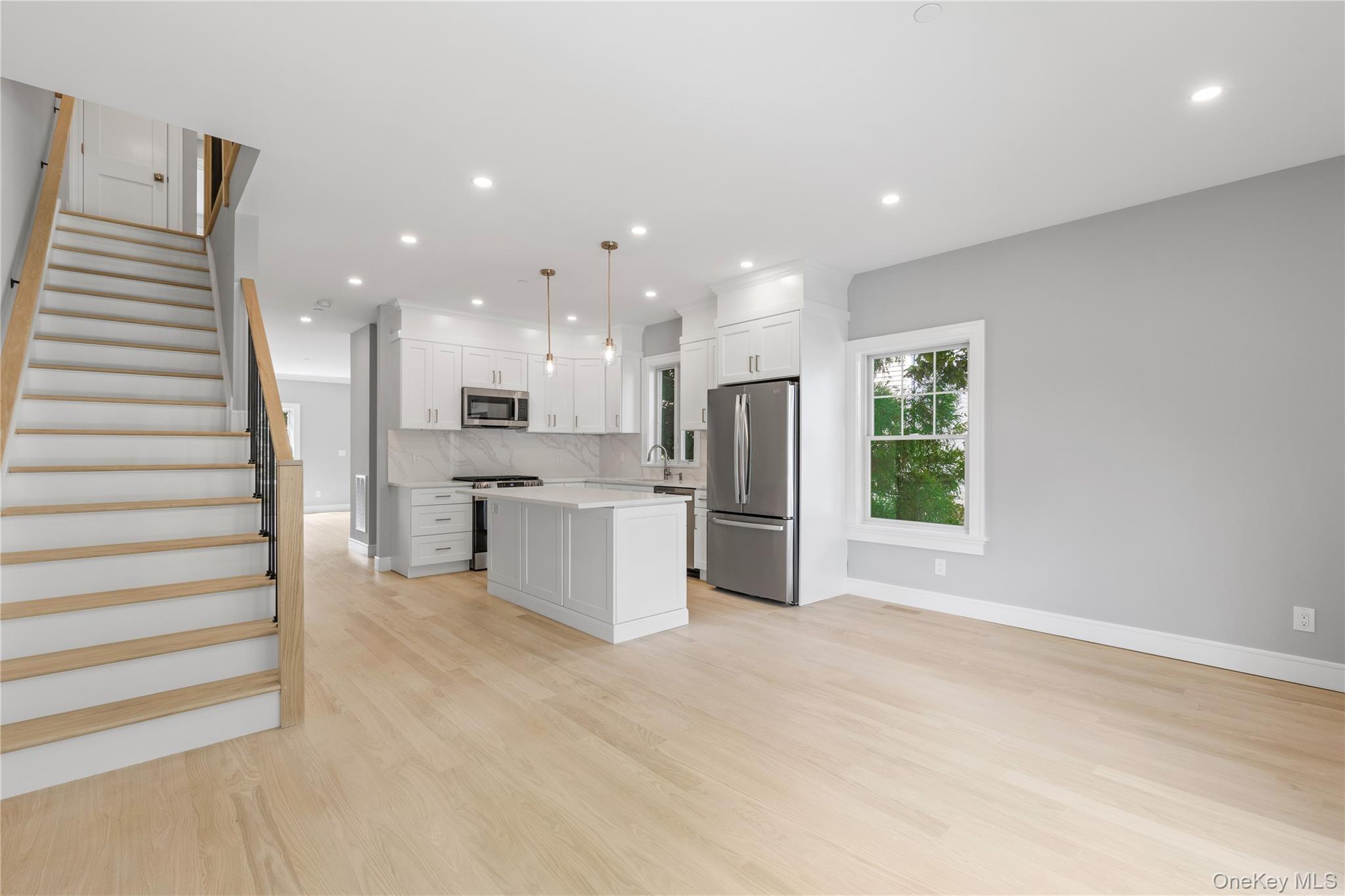 161 Ellsworth Avenue 159 Property Photo 4