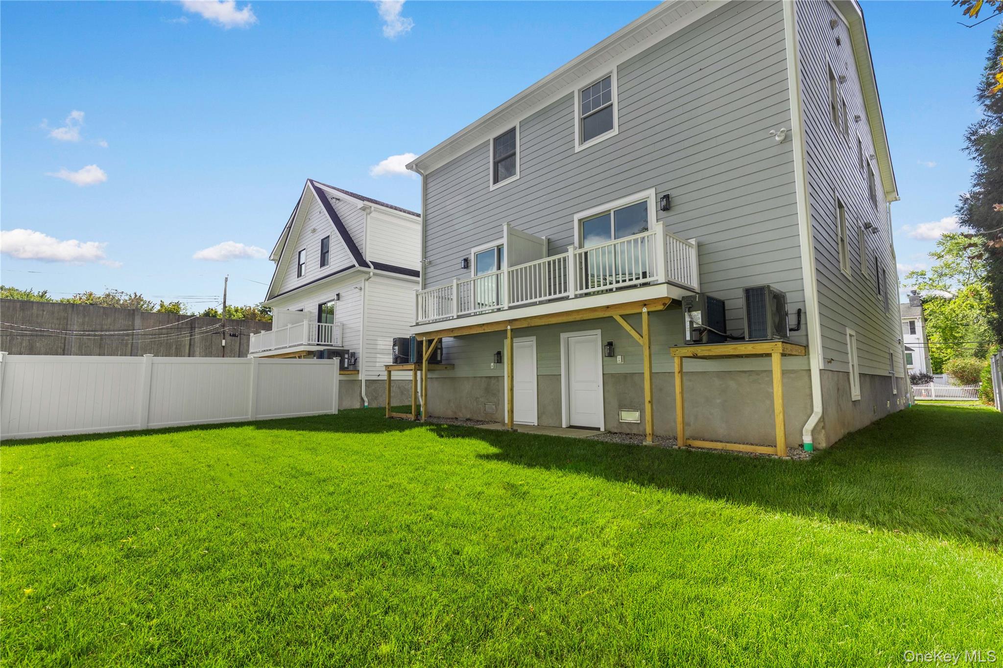 161 Ellsworth Avenue 159 Property Photo 23