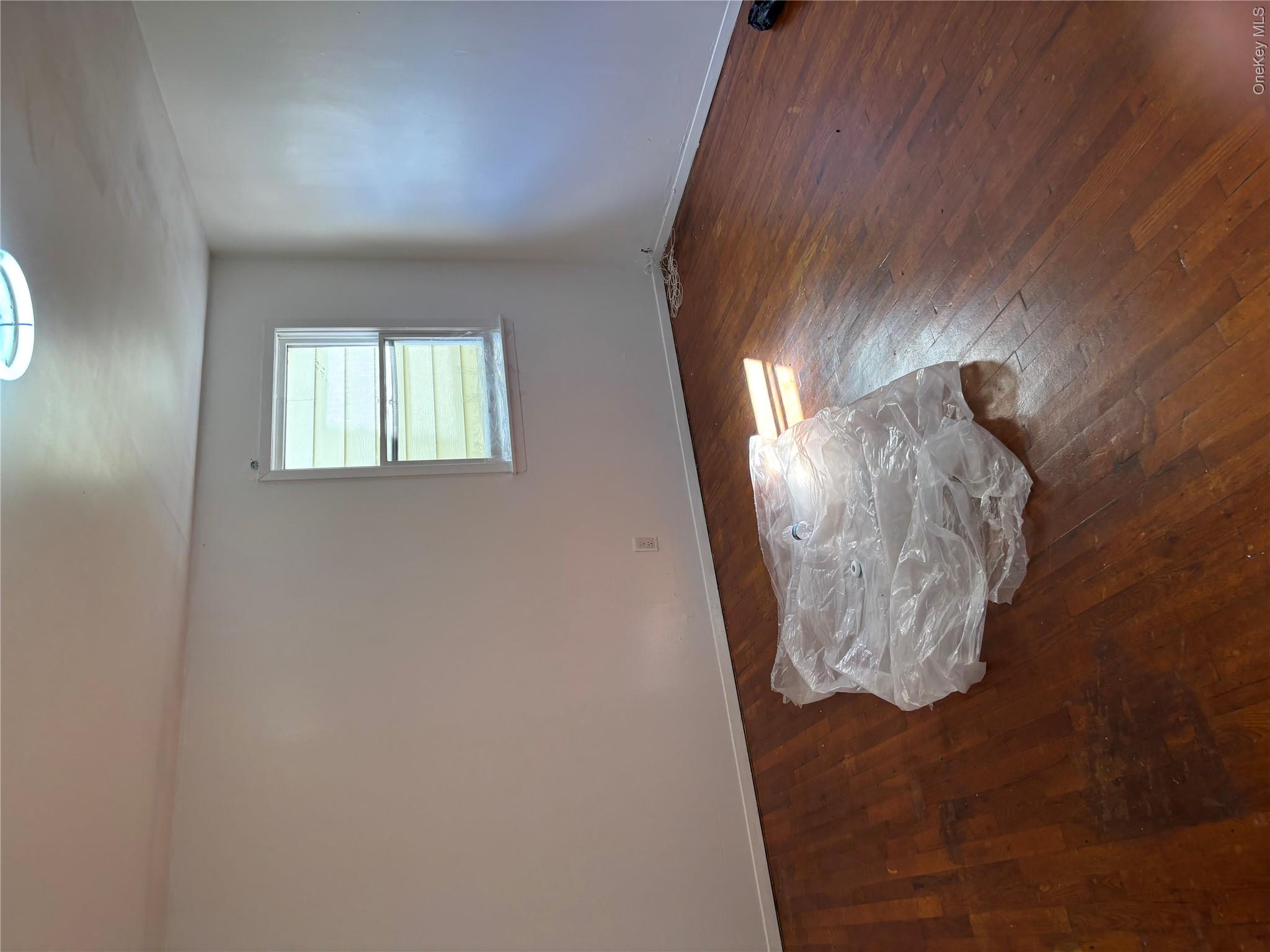 31-43 101 Street 2fl Property Photo 1