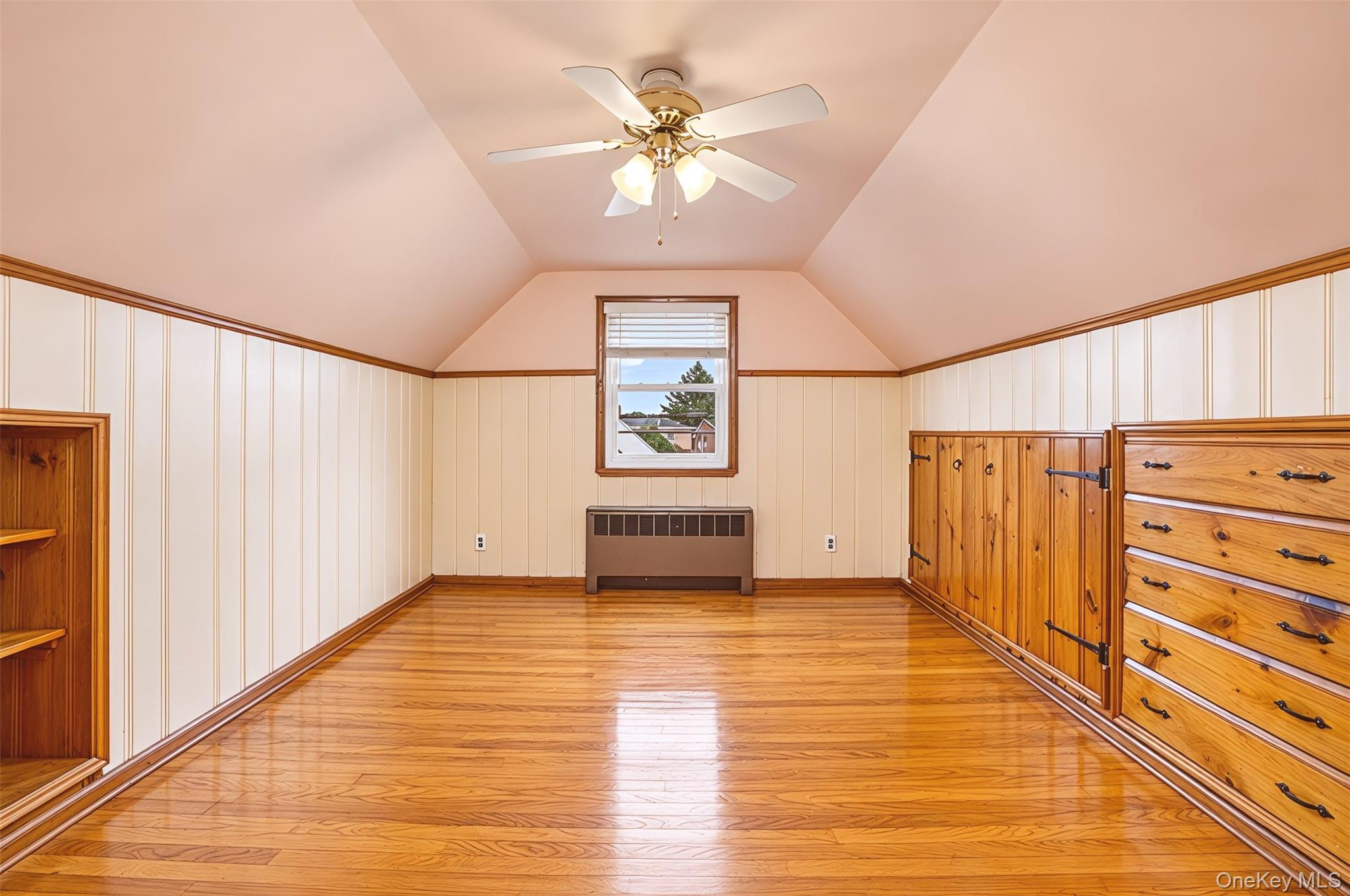 711 Covert Avenue Property Photo 15