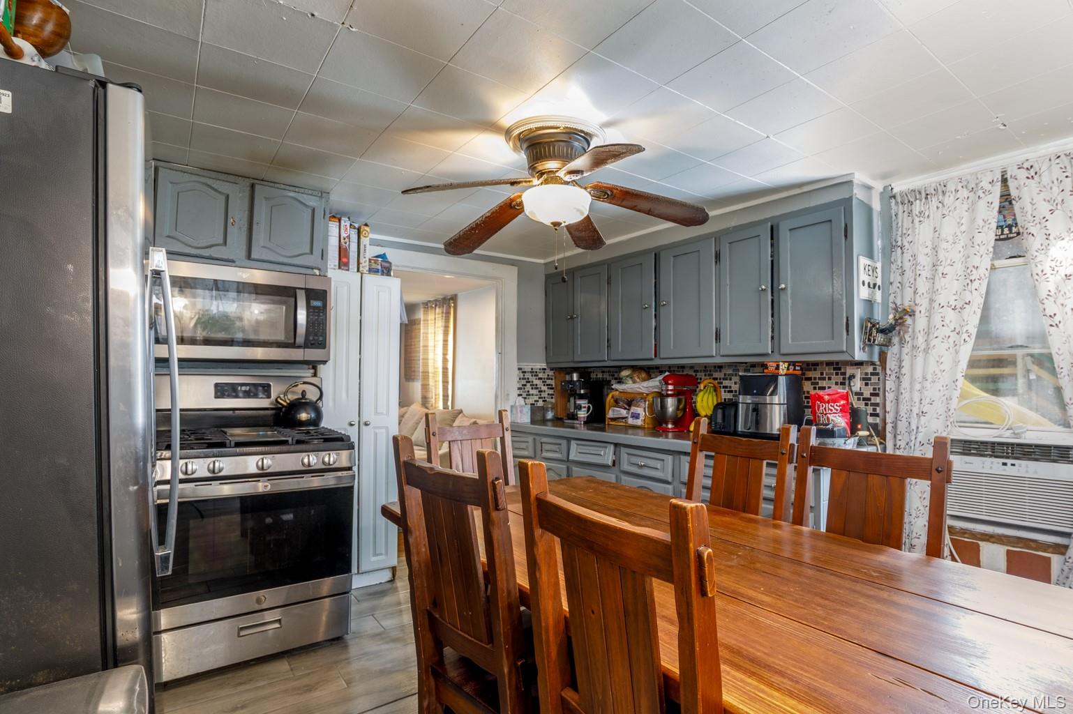21 3rd Avenue Property Photo 6