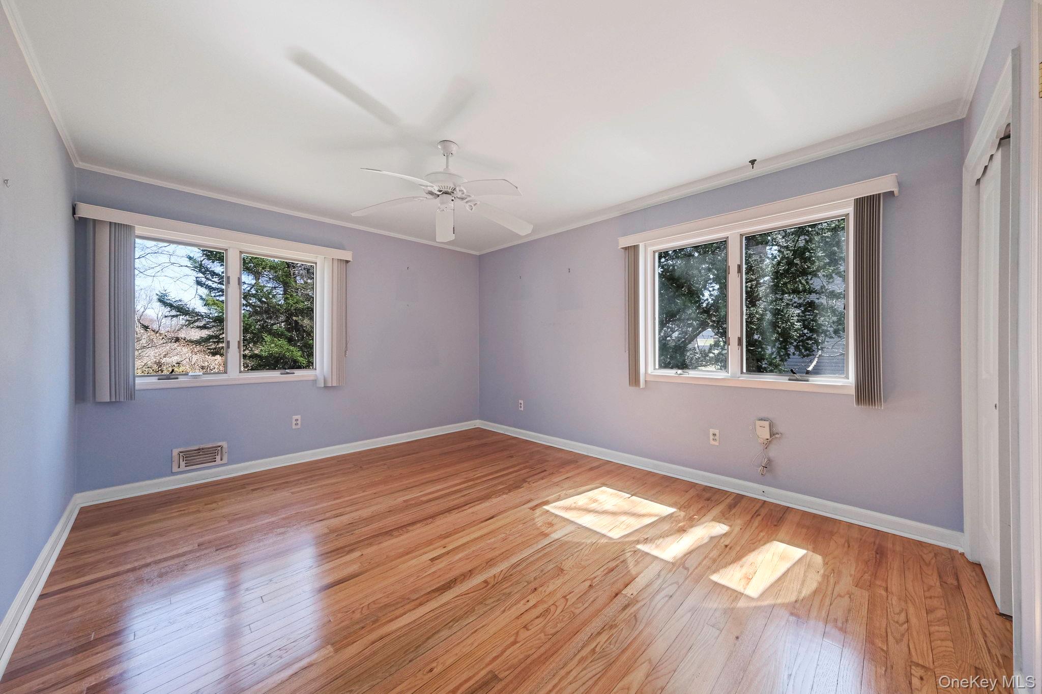 223 Connetquot Road Property Photo 22