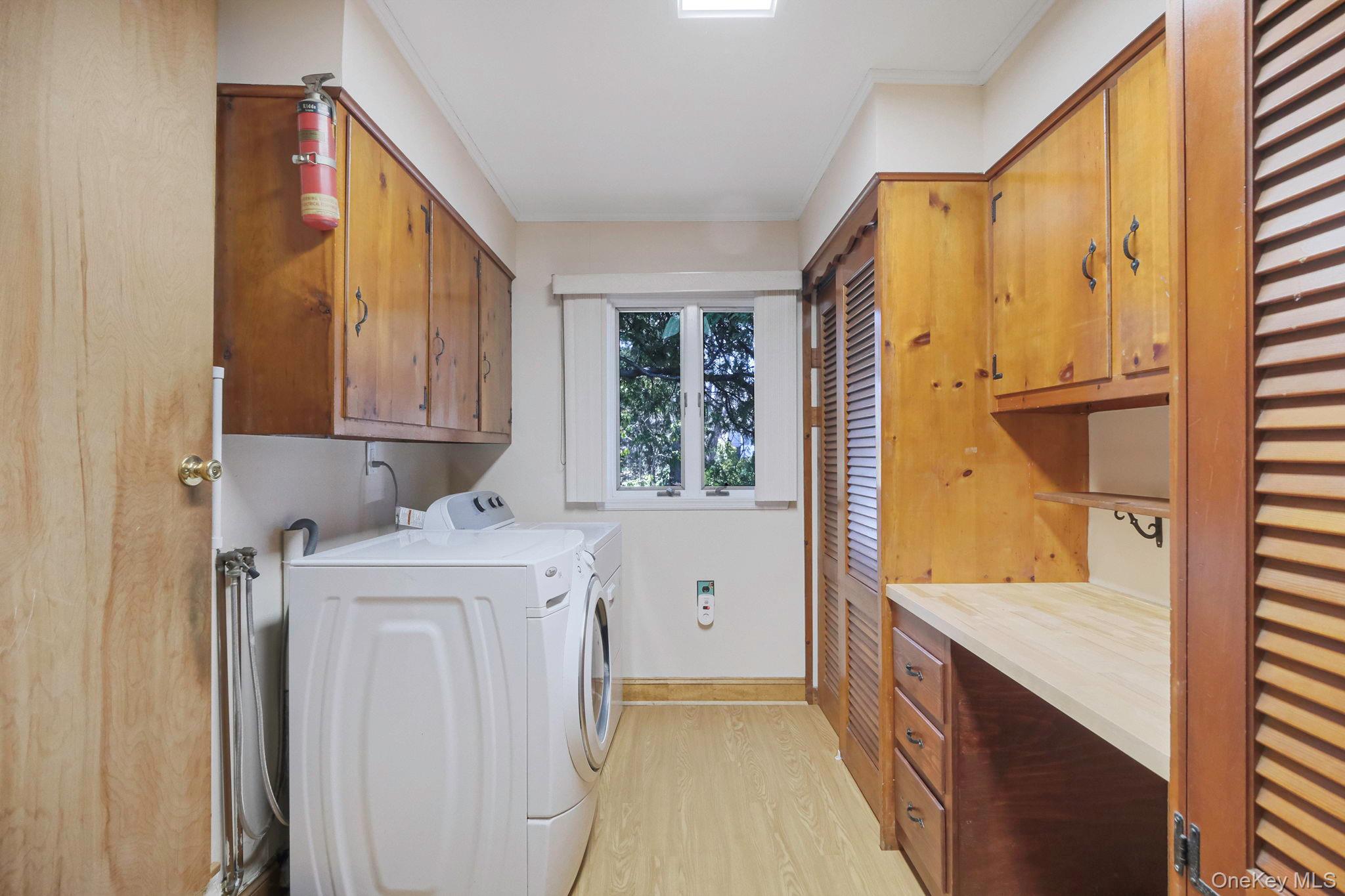 223 Connetquot Road Property Photo 29