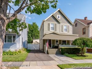 160 Oneil Street Property Photo 1