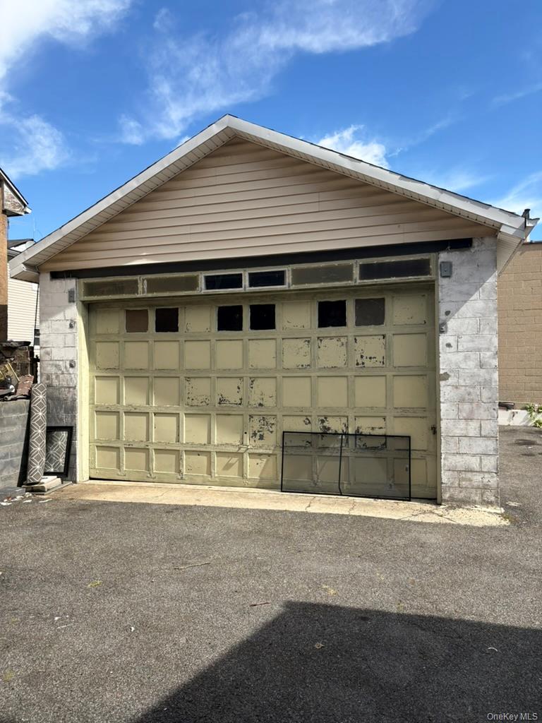 17 3rd Street Property Photo 3