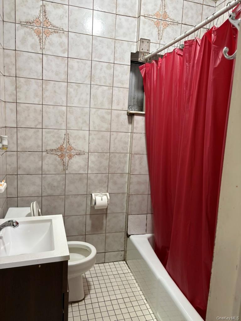 17 3rd Street Property Photo 6