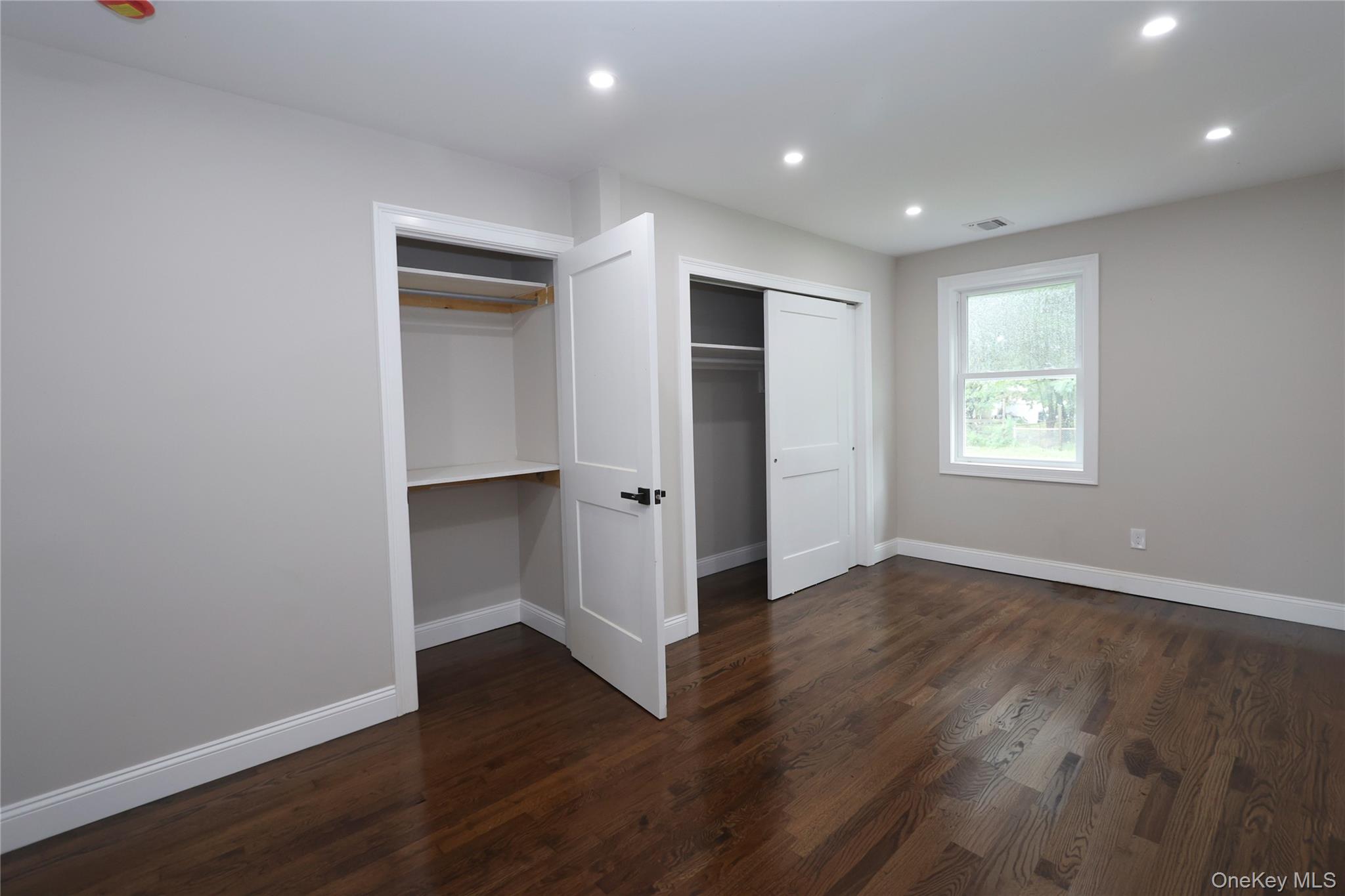 1537 Agate Street Property Photo 9