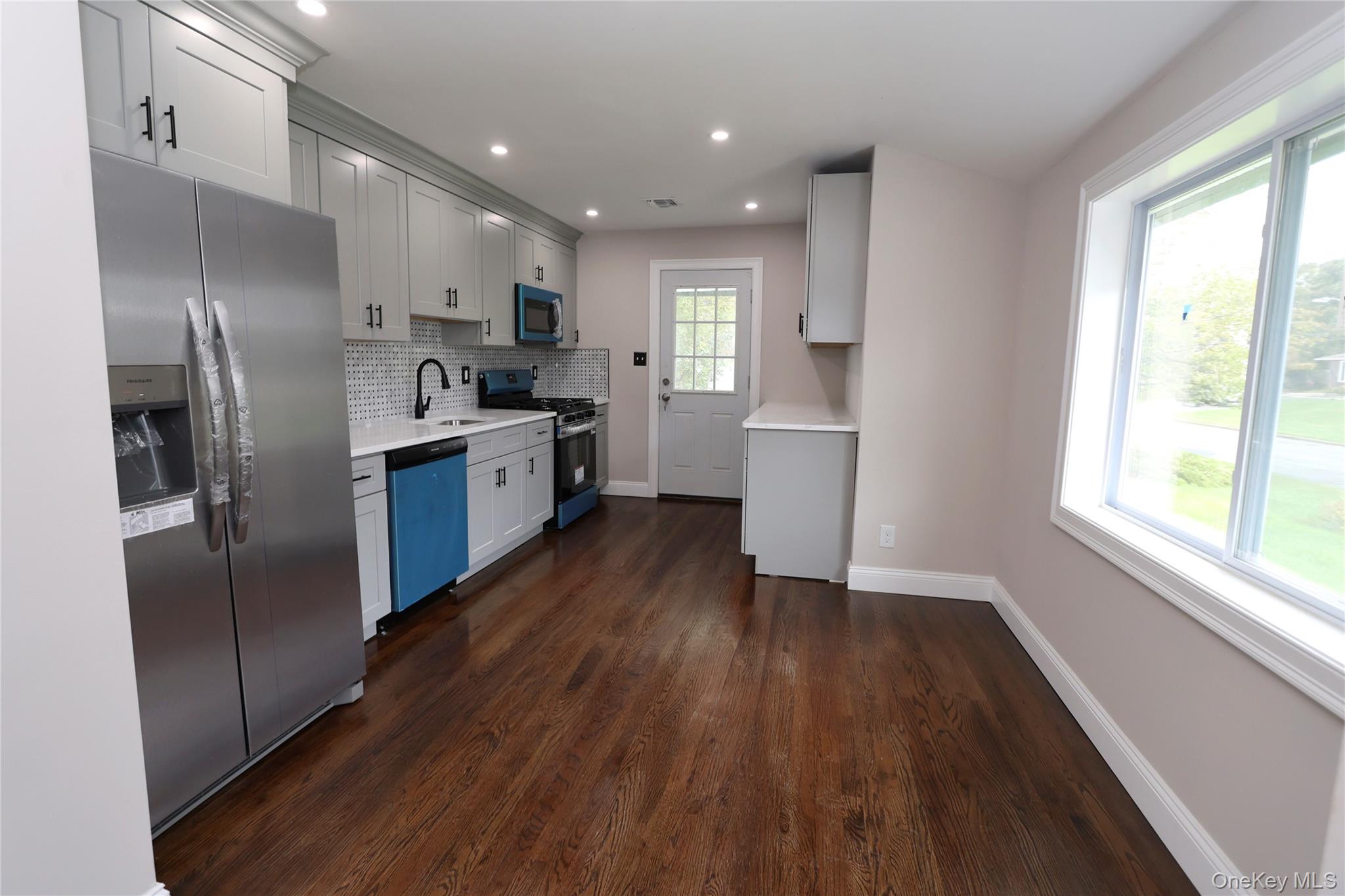 1537 Agate Street Property Photo 19