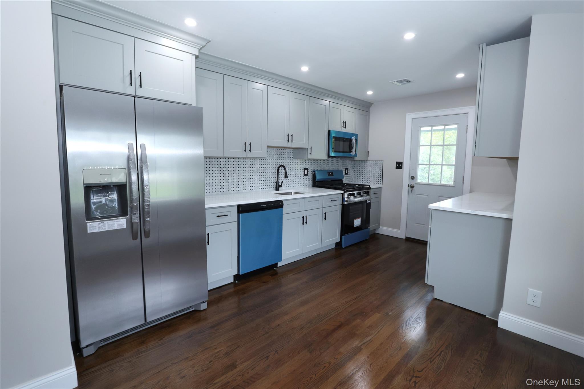 1537 Agate Street Property Photo 20
