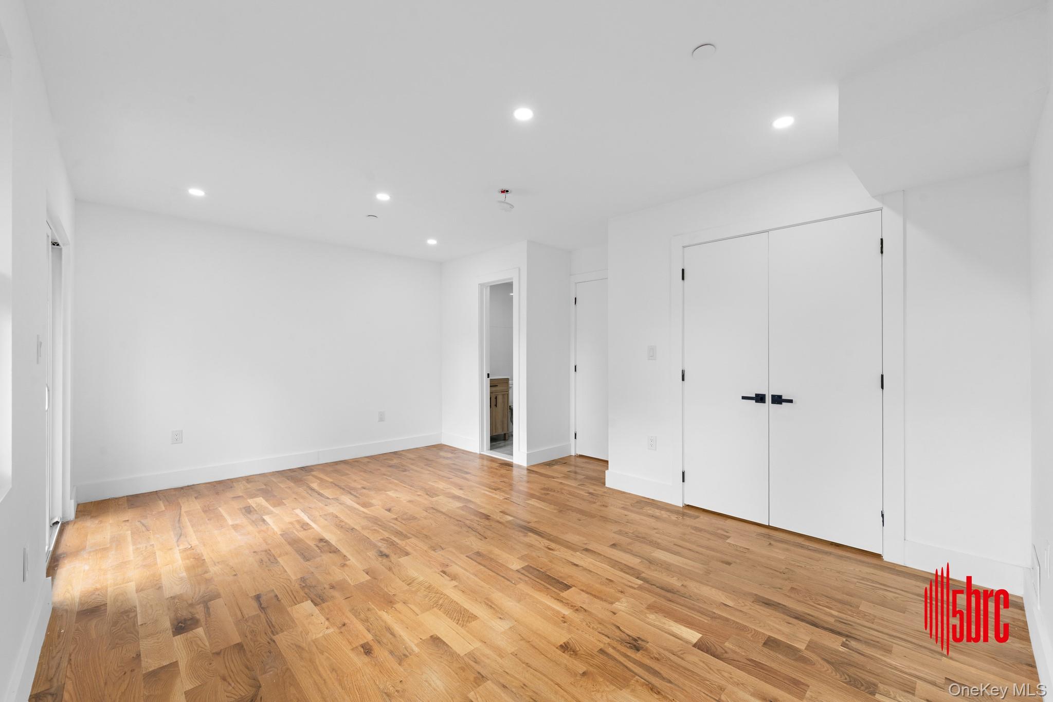1116 Blake Avenue Property Photo 11