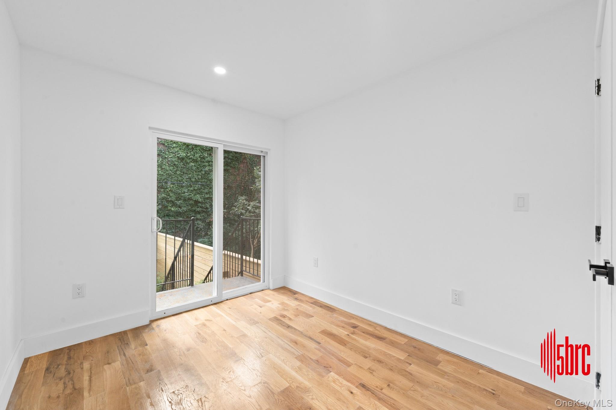 1116 Blake Avenue Property Photo 13
