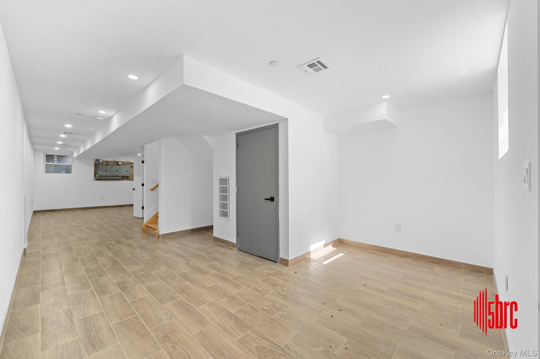 1116 Blake Avenue Property Photo 19