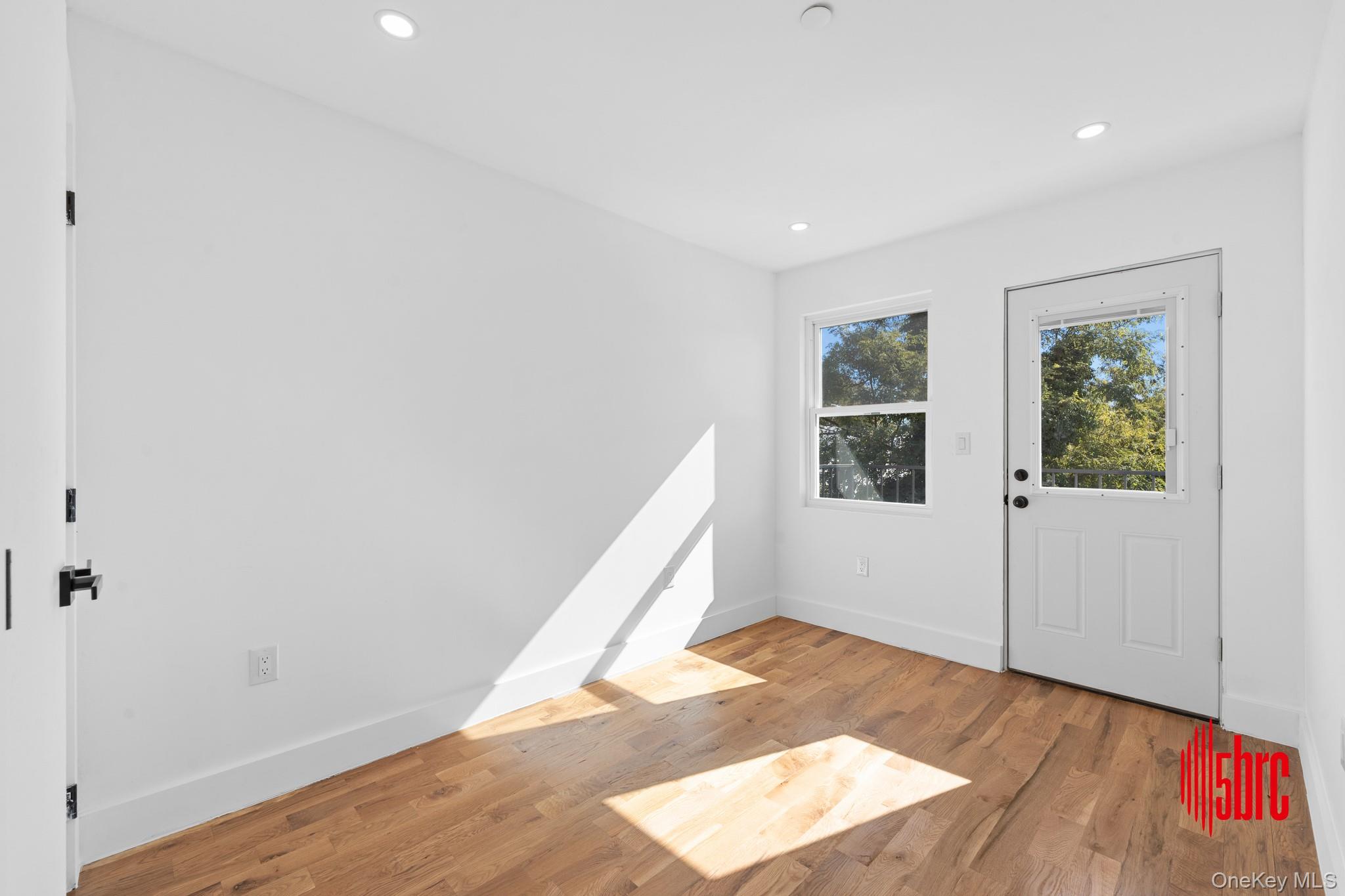 1116 Blake Avenue Property Photo 20