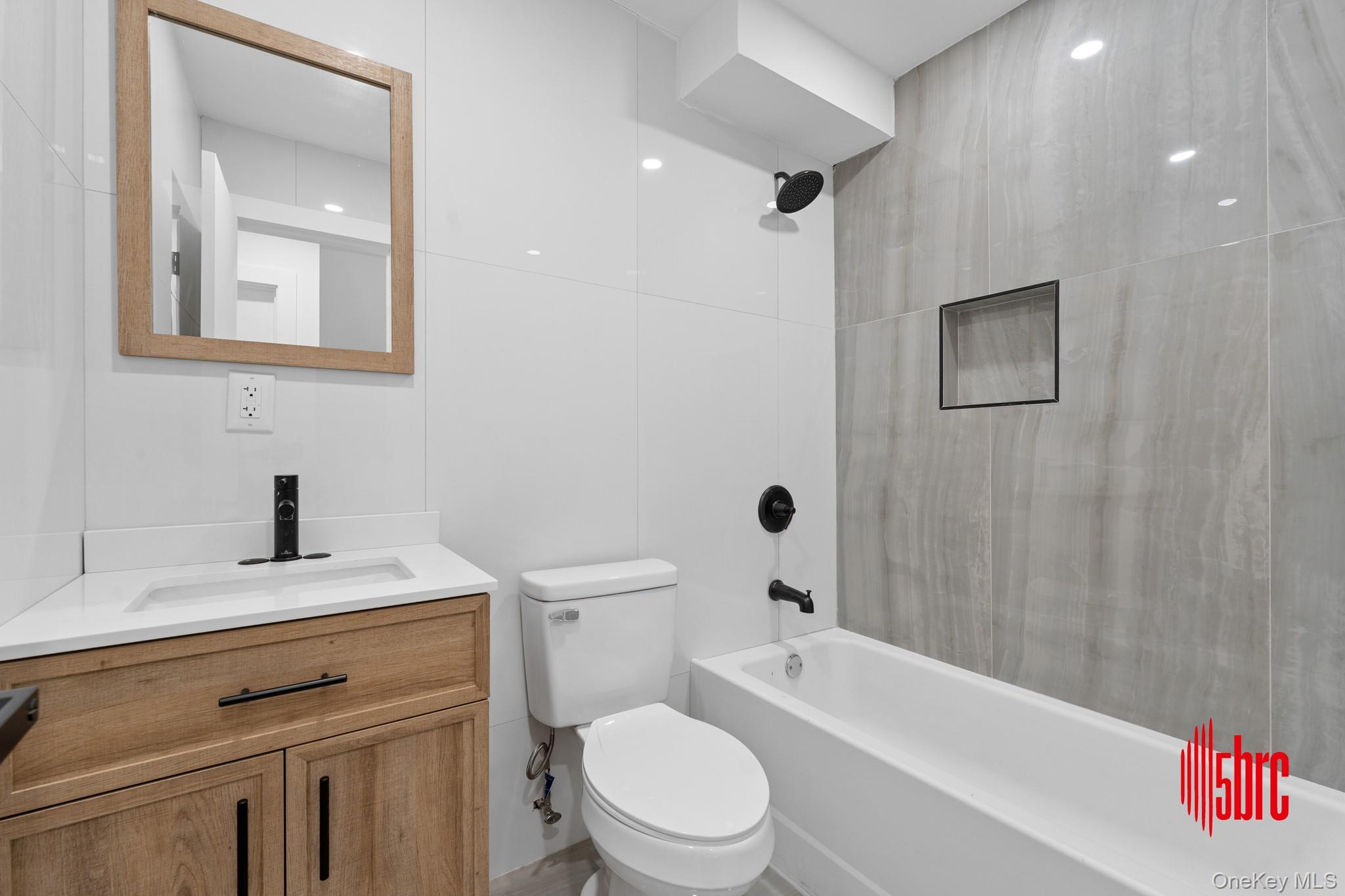 1116 Blake Avenue Property Photo 21