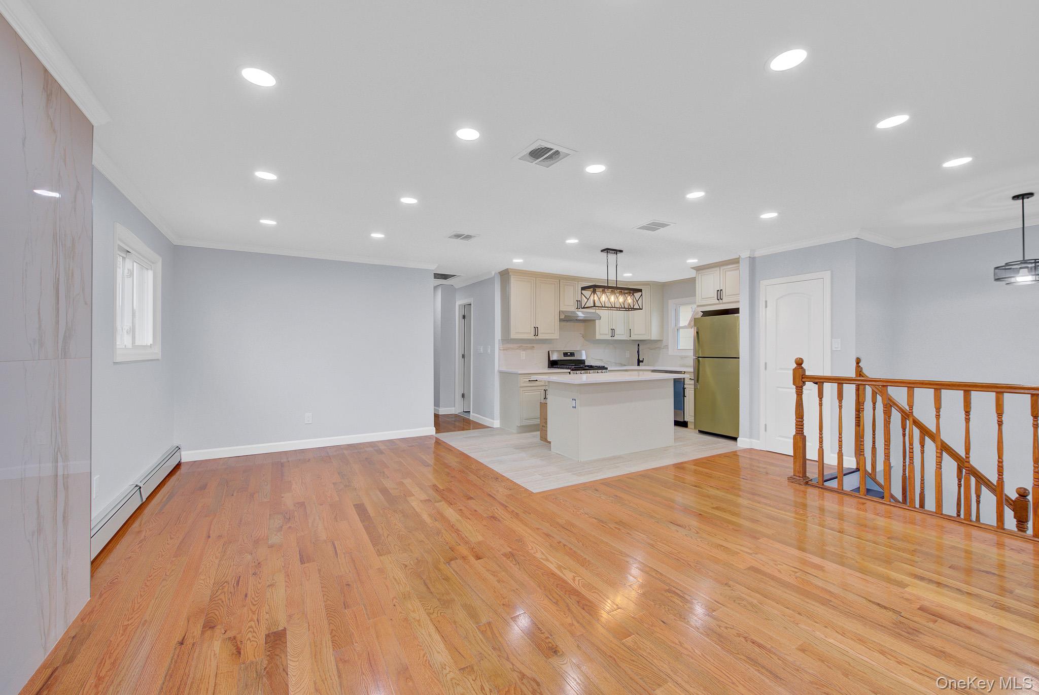 77 Roquette Avenue Property Photo 8