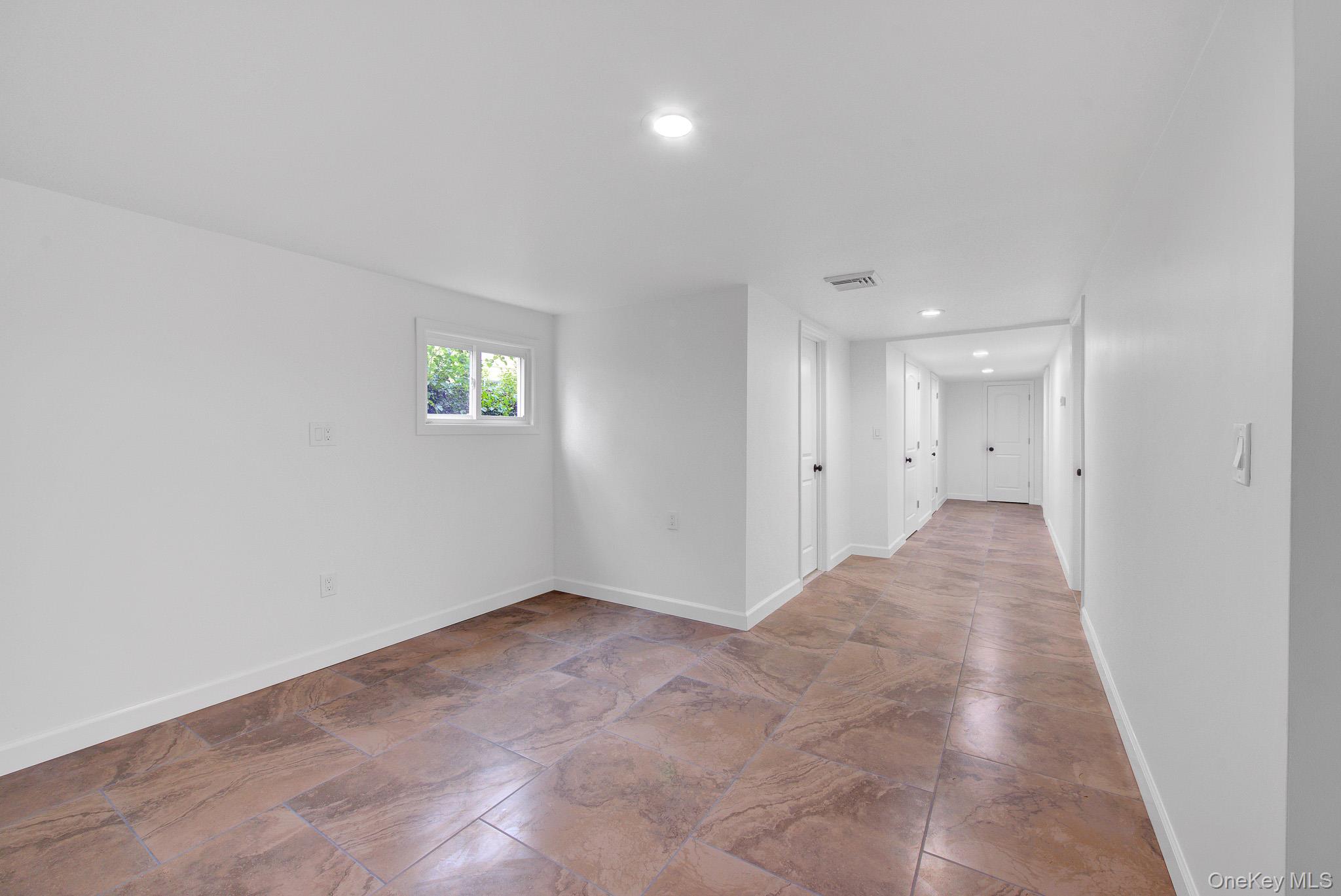77 Roquette Avenue Property Photo 28
