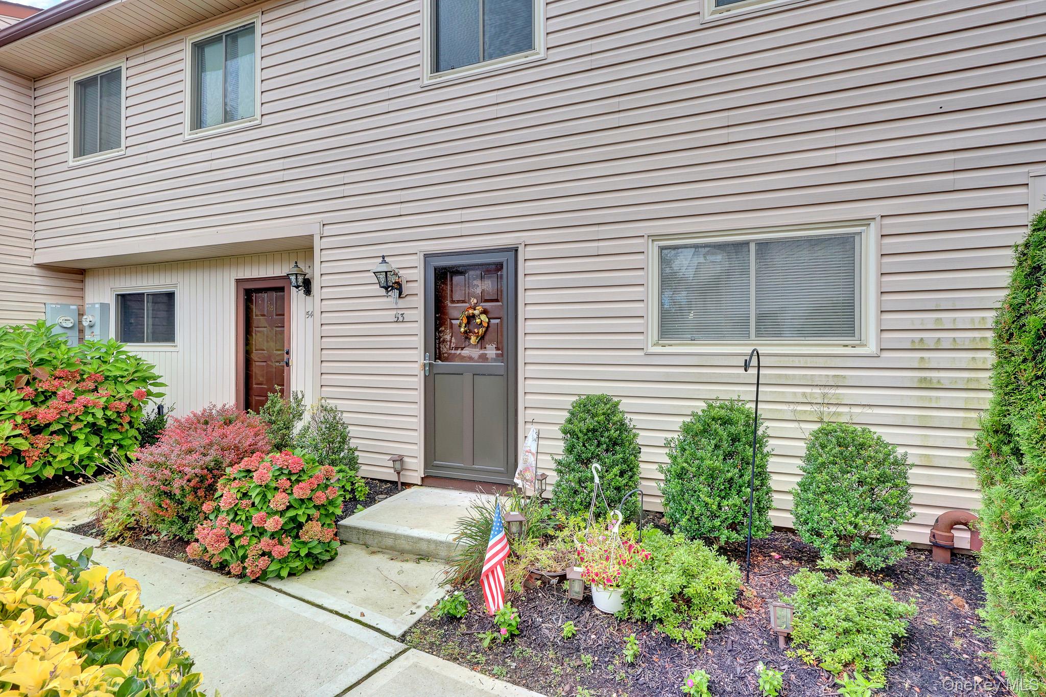 650 Newbridge Road #53 Property Photo 1