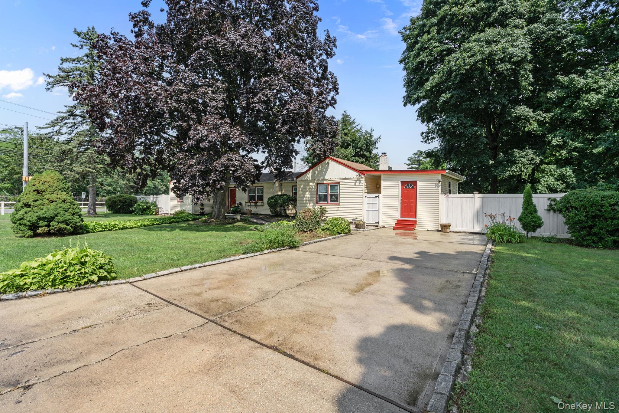 125 1st Street Property Photo 1