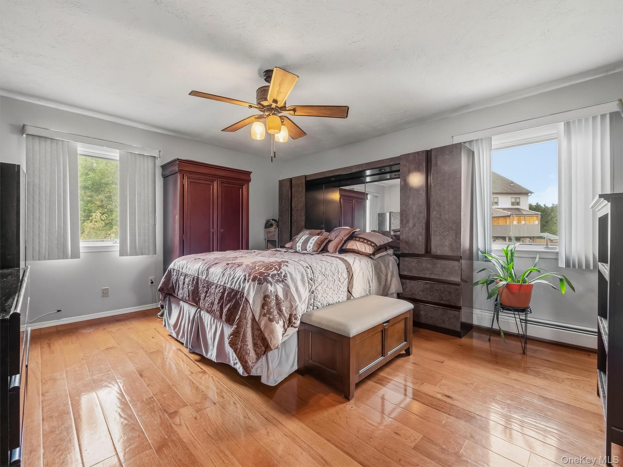 8 Carl Court Property Photo 14
