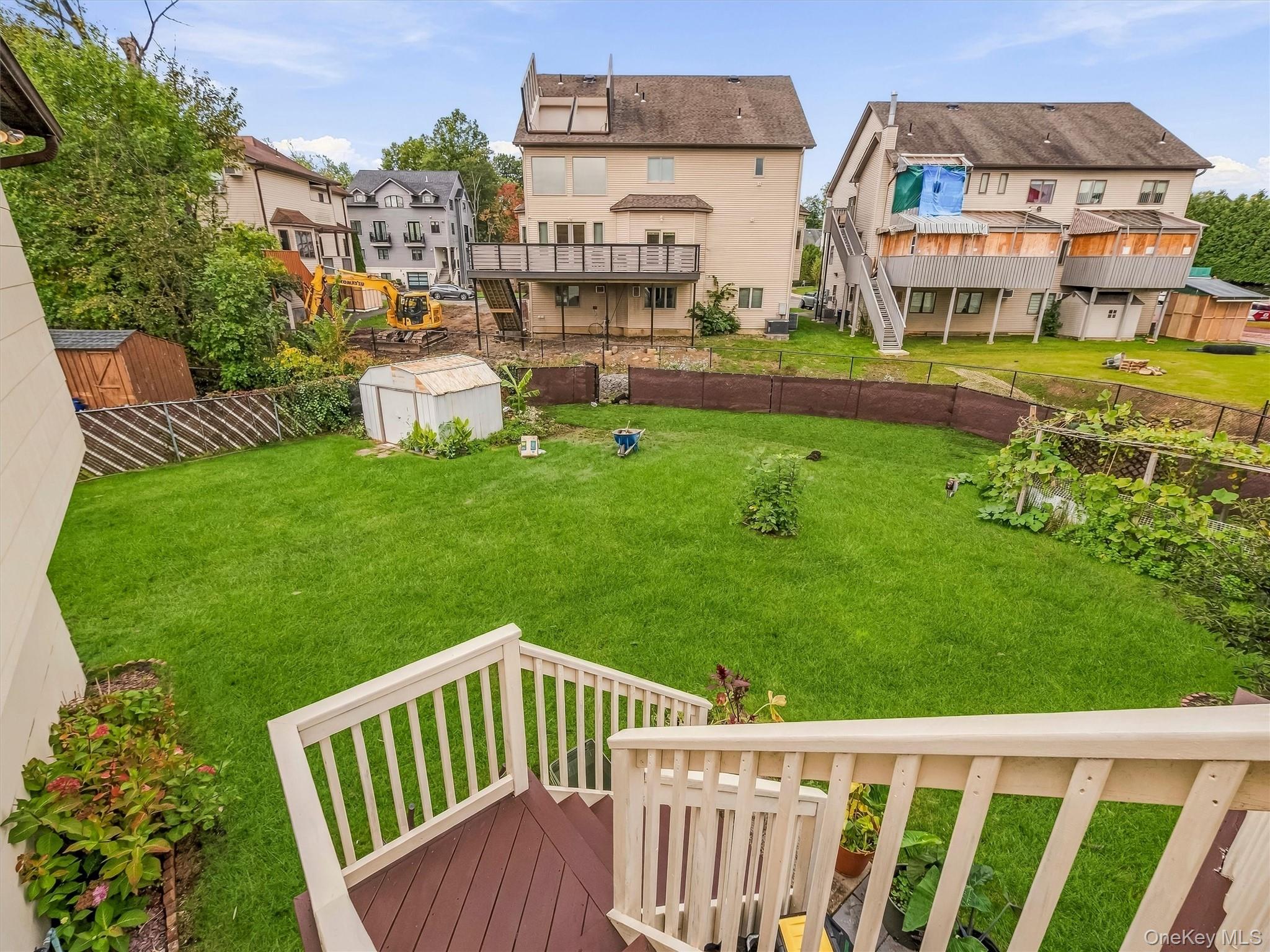 8 Carl Court Property Photo 30