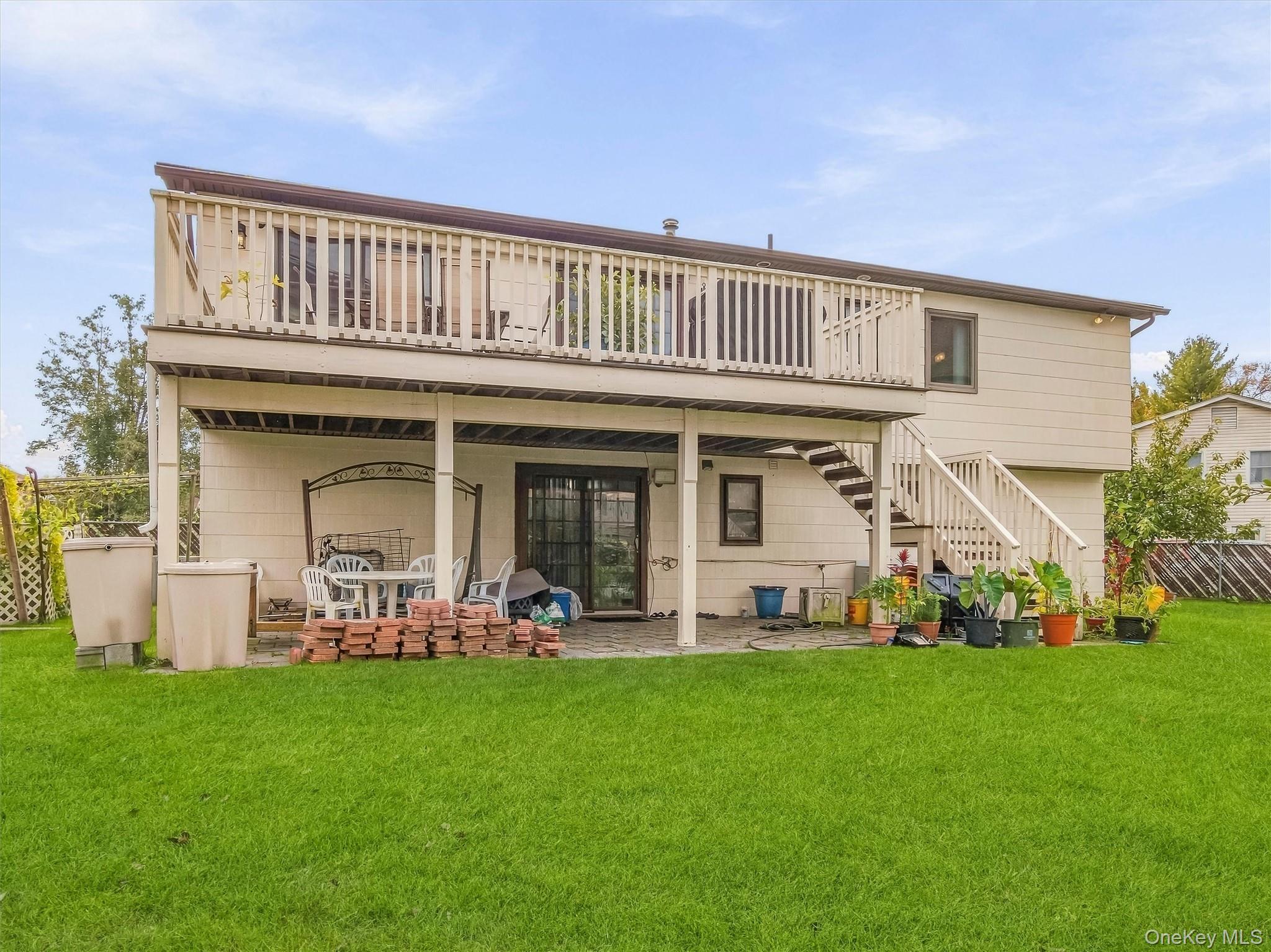 8 Carl Court Property Photo 33