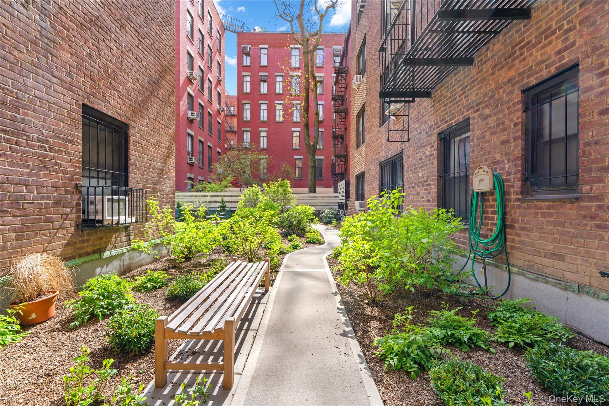 50 East 8th 6p Property Photo 14