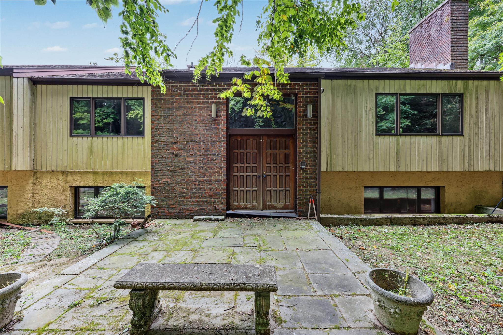 41 Park Lane Property Photo 2