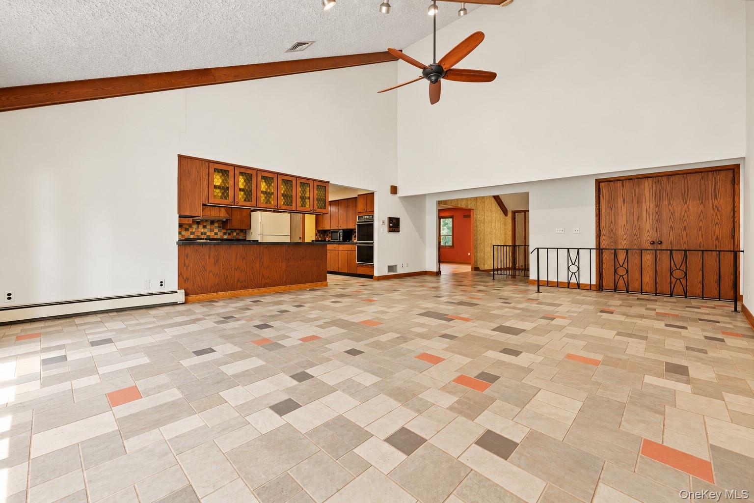 41 Park Lane Property Photo 7