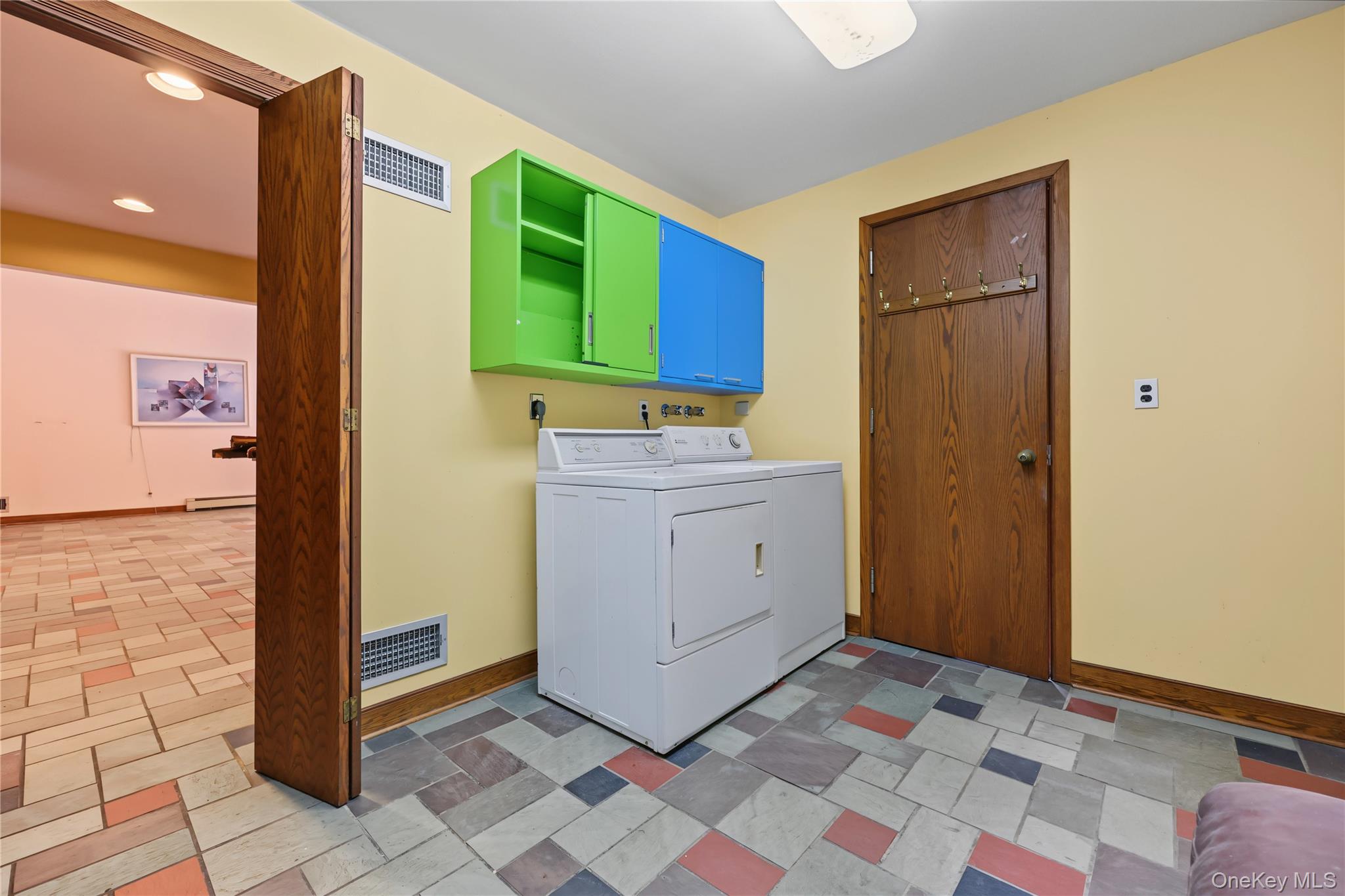 41 Park Lane Property Photo 10