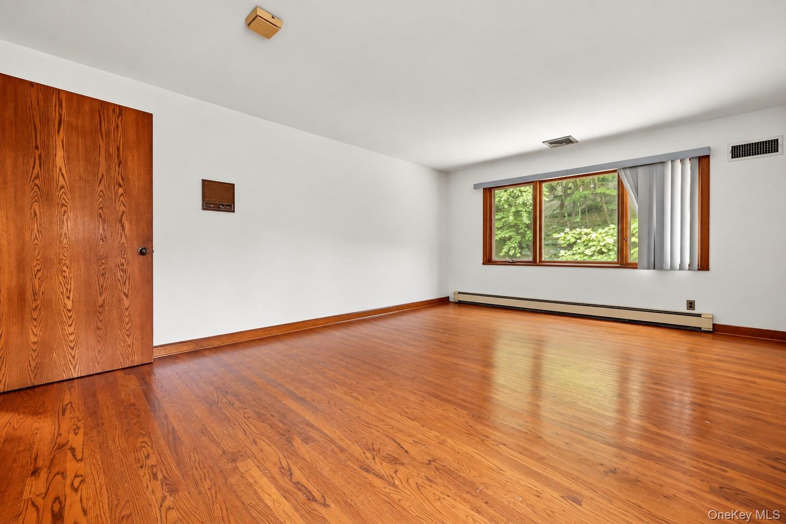 41 Park Lane Property Photo 15