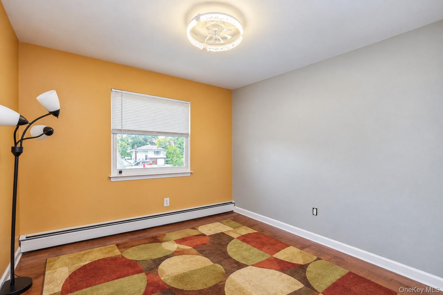31 E June Street Property Photo 24