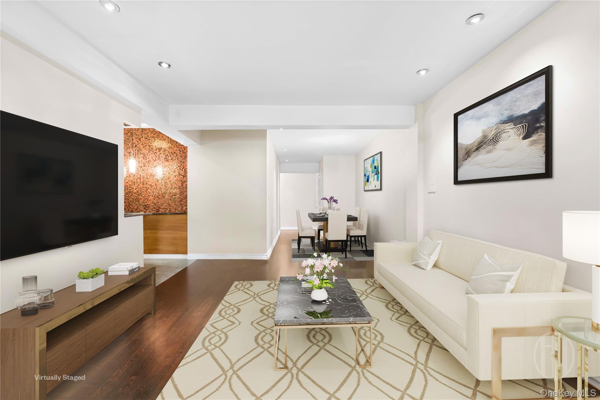 54 East 8th Street 3j Property Photo 1