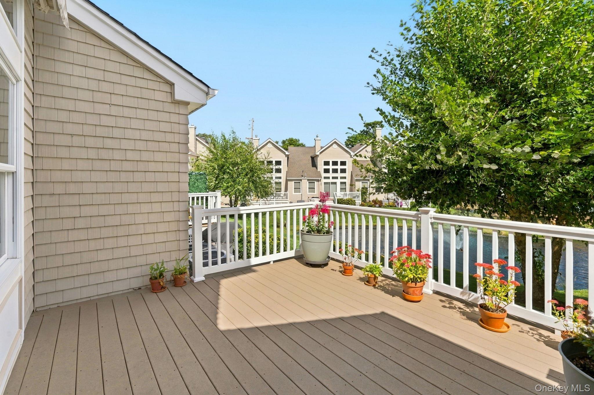 15 Meadow Way Property Photo 5