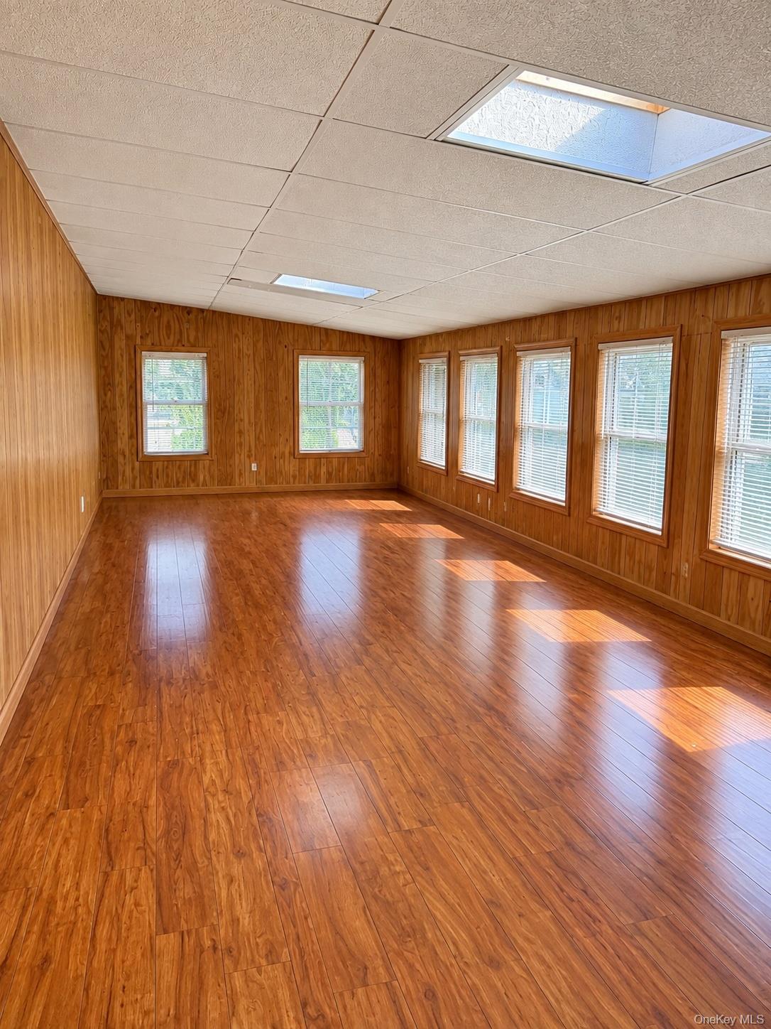 12 N Mortimer Avenue Property Photo 2
