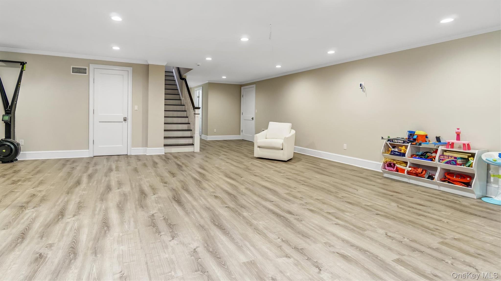 2 Wood Lane Property Photo 17