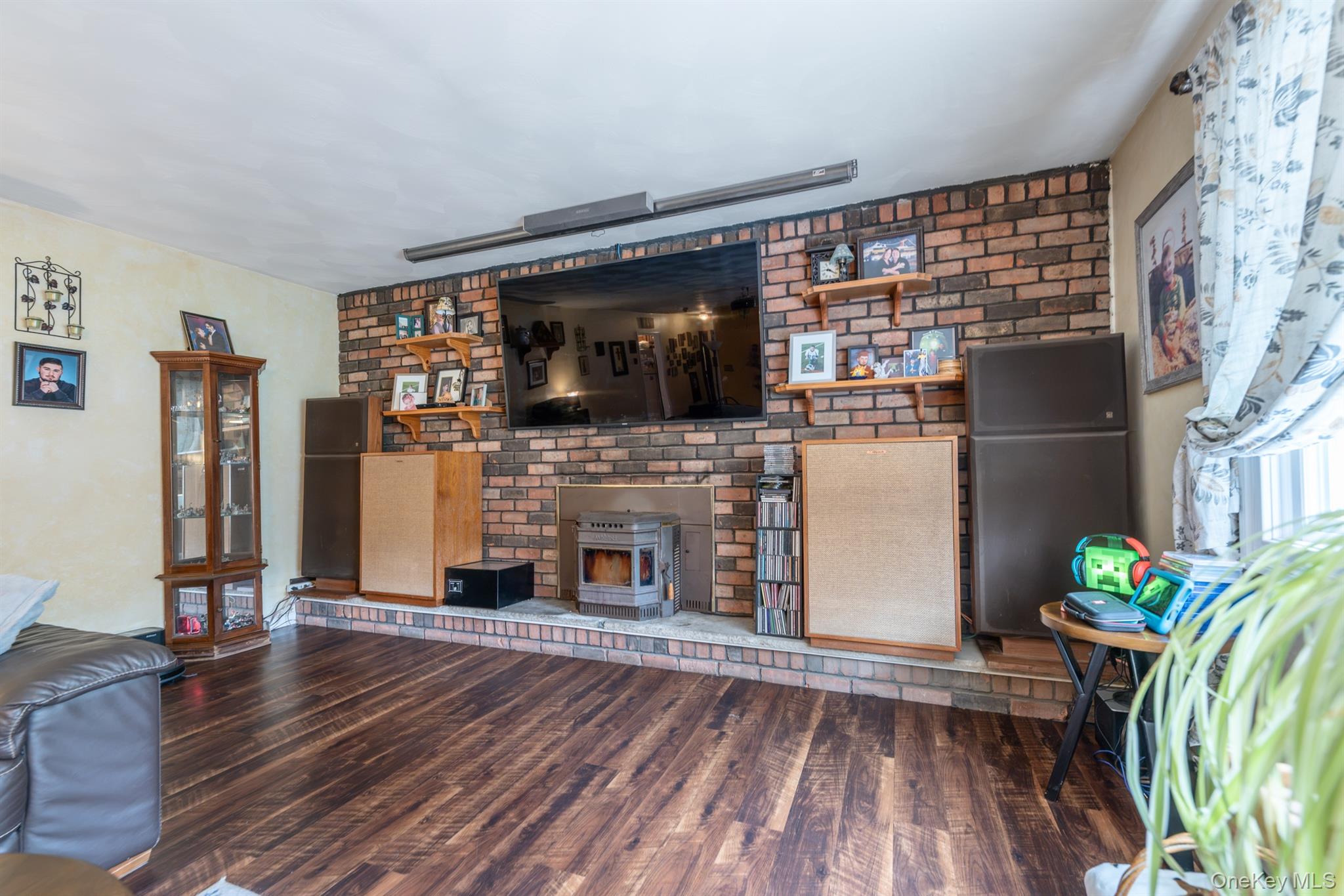 411 Linderman Avenue Extension Property Photo 5