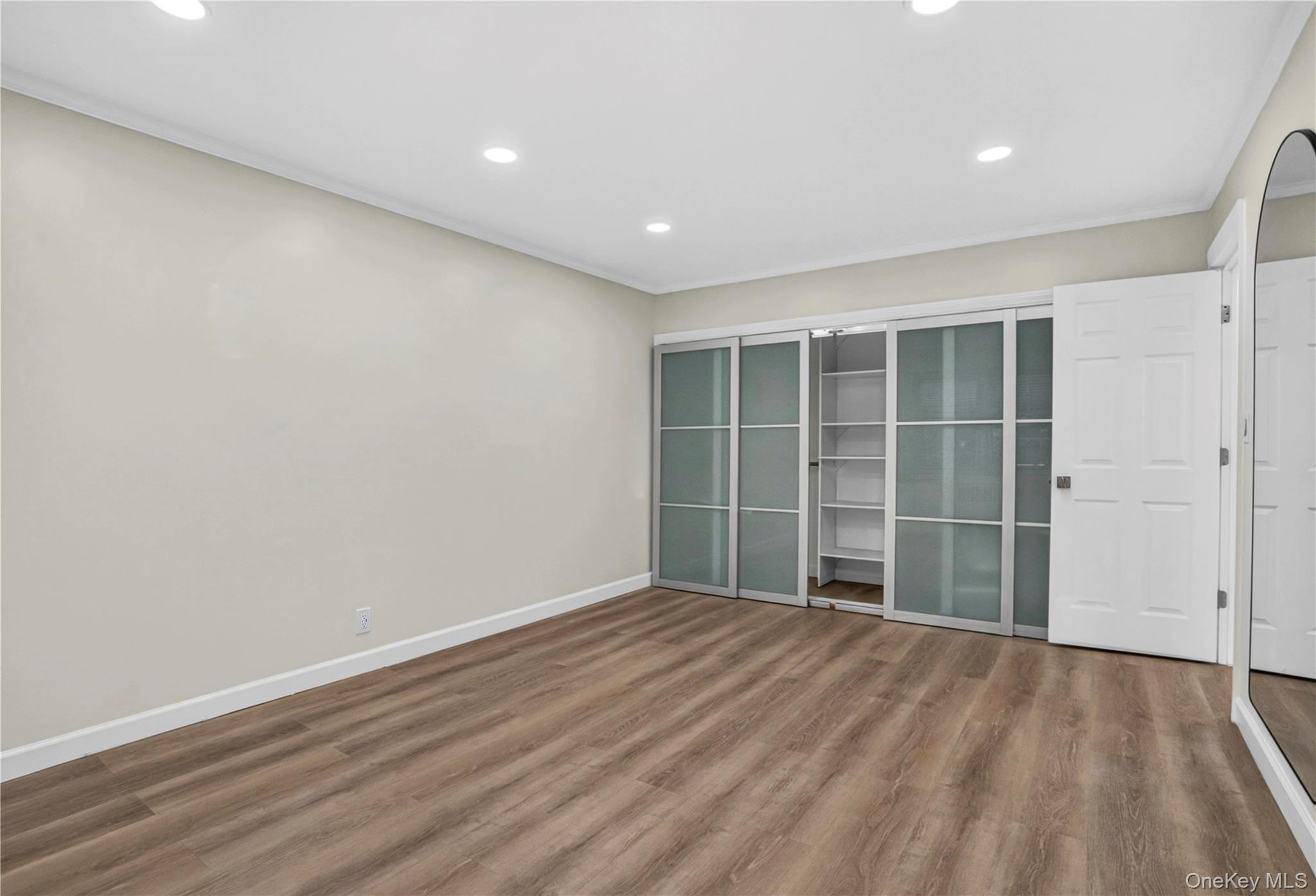 8953 Vanderveer Street Property Photo 5
