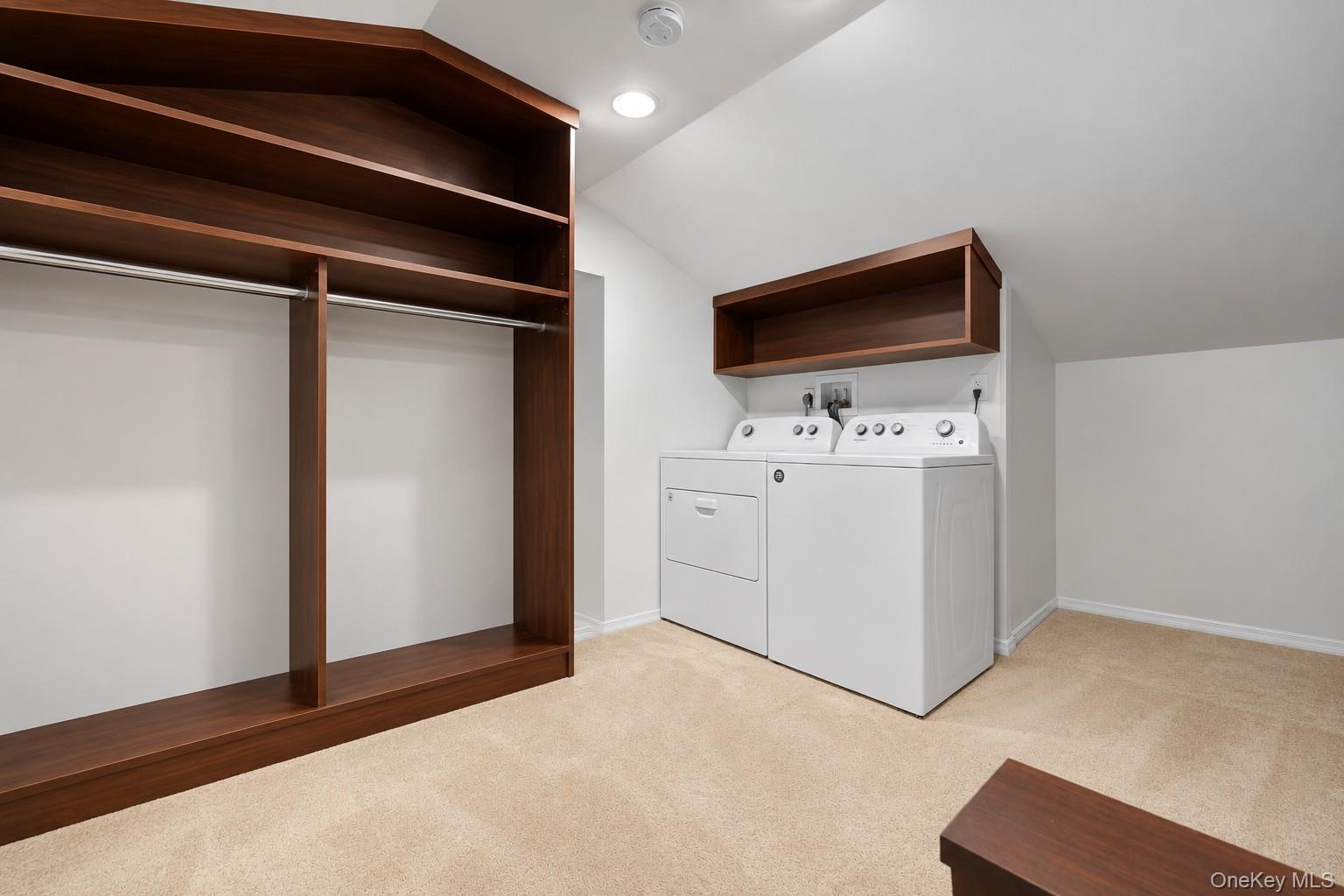 655 Hyman Avenue Property Photo 10