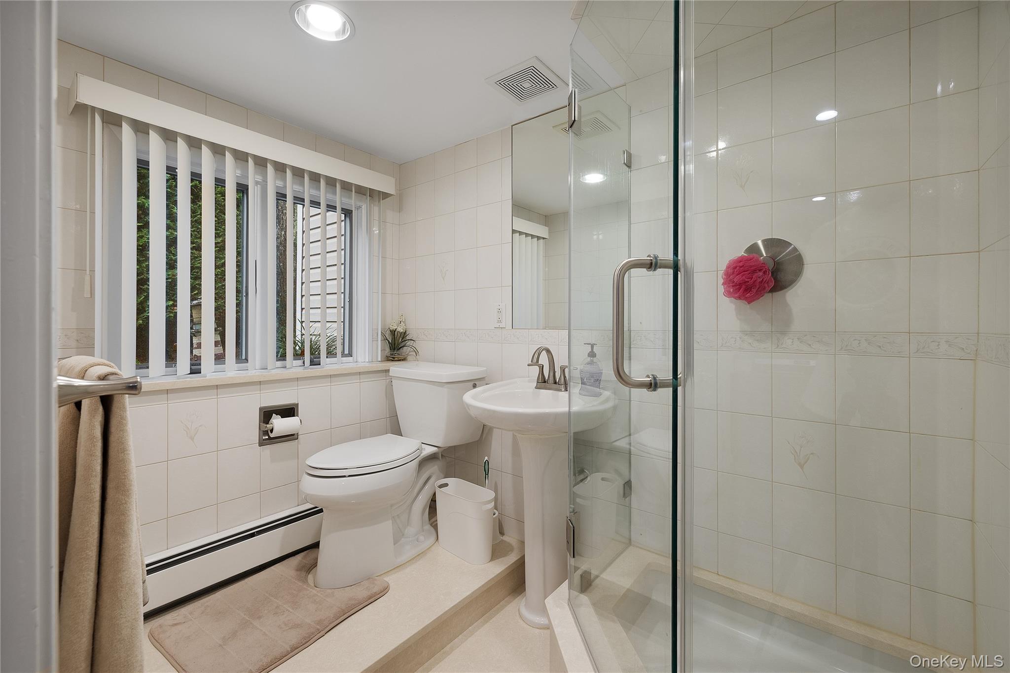 655 Hyman Avenue Property Photo 17